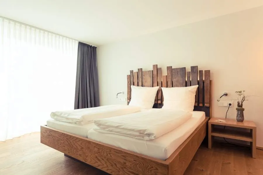 Landhotel & Weingut Espenhof 2